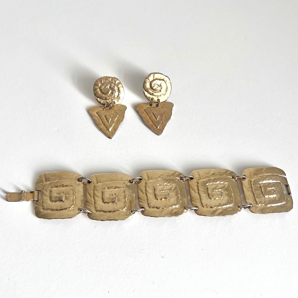 Vintage JJ Jonette Earrings and Park Lane Bracelet Gold Tone Brutalist Swirl